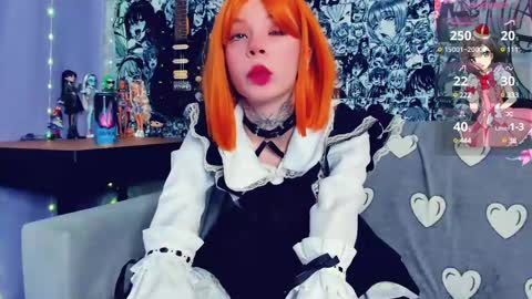 Snapshot of lindastrickland chatting on February 2025 08:00:01 PM Linda plsss lets make a 1000 thumbs up for me 3 online show from February 2025 08:00:01 PM