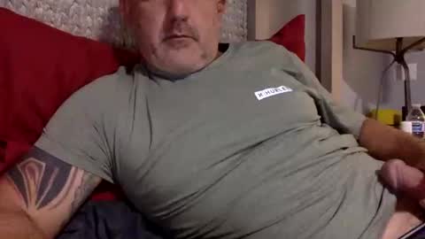 Snapshot of lindin89 chatting on November 2025 06:19:01 AM lindin89 online show from November 2025 06:19:01 AM