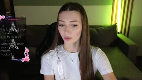 Snapshot of lindsey_mey chatting on April 2026 10:49:02 PM Lindsey online show from April 2026 10:49:02 PM