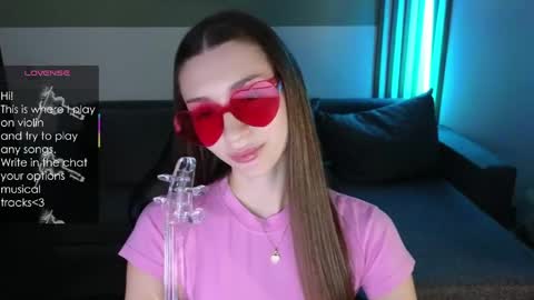 Snapshot of lindsey_mey chatting on May 2026 10:37:01 PM Lindsey online show from May 2026 10:37:01 PM