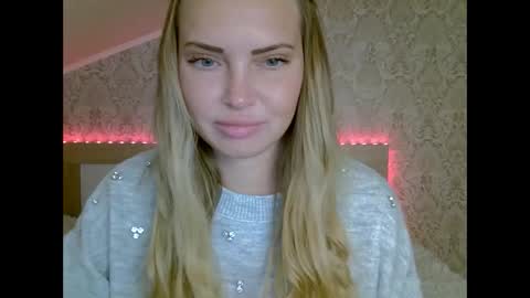 Snapshot of lindsisecret chatting on January 2025 03:40:02 PM Anna online show from January 2025 03:40:02 PM