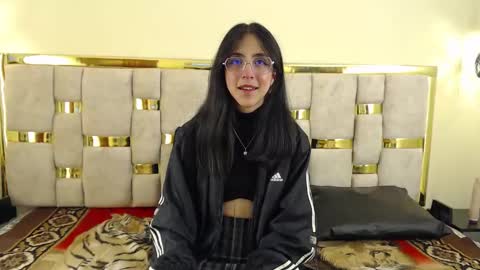 ling ling24 online show from January 2025 06:02:01 AM