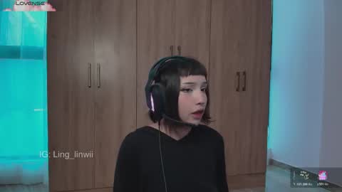 Snapshot of ling_meow chatting on June 2026 01:11:01 PM Ling online show from June 2026 01:11:01 PM