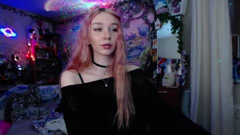 Snapshot of linlin_cuteeee chatting on November 2025 07:38:01 PM Lin online show from November 2025 07:38:01 PM