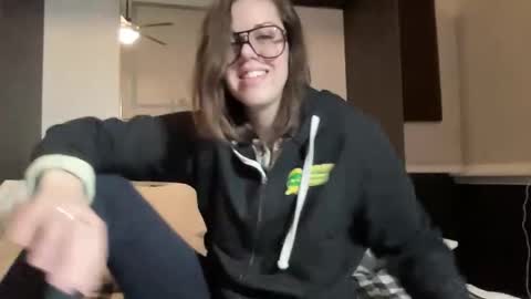 linusloves online show from February 2026 09:55:01 PM