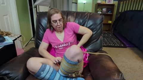 Linzy19 online show from December 2024 11:18:02 PM