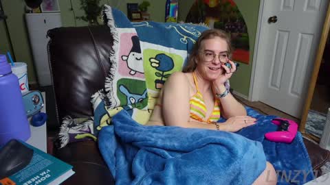 Linzy19 online show from February 2025 03:21:02 AM