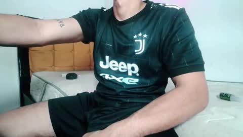 Snapshot of lion_20cm chatting on October 2025 11:44:02 PM lion_20cm online show from October 2025 11:44:02 PM