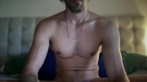 Snapshot of lion_hotty chatting on November 2025 05:52:01 PM lion_hotty online show from November 2025 05:52:01 PM