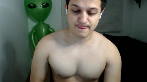 Snapshot of lioncluess chatting on May 2026 12:50:01 AM Lion Cluess online show from May 2026 12:50:01 AM