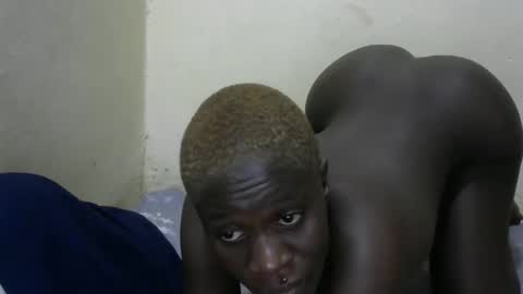 Snapshot of lioness_2 chatting on May 2026 10:18:01 PM lioness online show from May 2026 10:18:01 PM