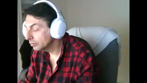 liongr69 online show from February 2025 08:00:02 AM