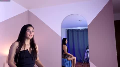 liorasterling online show from March 2026 07:50:02 PM