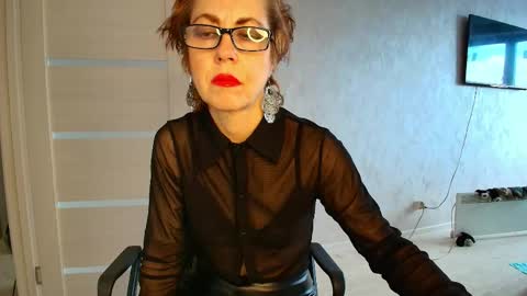 Snapshot of lioraweiss chatting on April 2026 11:02:02 AM Liora Weiss online show from April 2026 11:02:02 AM