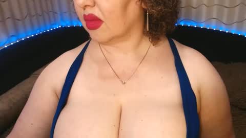 Snapshot of lipsaddiction chatting on June 2026 01:35:01 PM LIpsAddiction online show from June 2026 01:35:01 PM