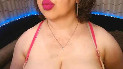 Snapshot of lipsaddiction chatting on June 2026 01:06:02 PM LIpsAddiction online show from June 2026 01:06:02 PM