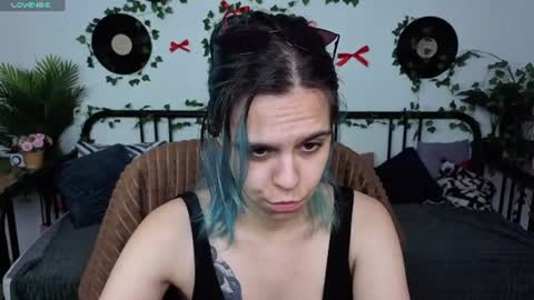 Snapshot of lirabelles chatting on July 2026 03:06:02 AM hello Ill be waiting for you during these hours tue 10am-5pm wed 3am-5pm thu 3am-5pm fri 3am-10am sat 10am-5pm sun 3am-1GMT online show from July 2026 03:06:02 AM