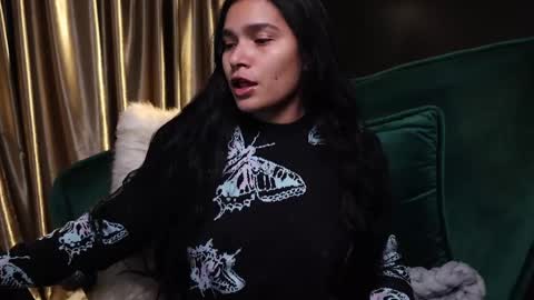 Lire online show from February 2025 04:20:01 AM