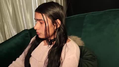 Lire online show from November 2025 03:28:02 AM