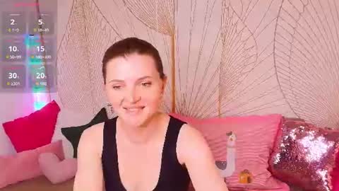 Snapshot of lisa__evans chatting on July 2026 01:53:01 AM Lisa online show from July 2026 01:53:01 AM