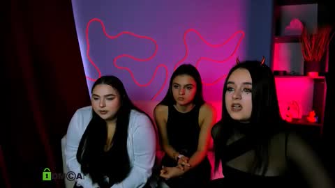 Lisa online show from October 2025 11:55:02 AM