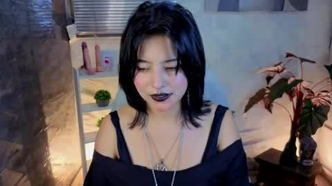 lisa dolly nyx online show from May 2026 05:09:01 PM
