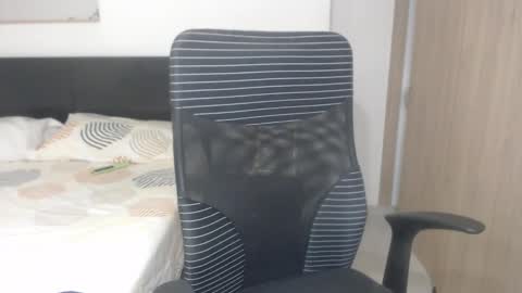 Lisa Santos online show from February 2025 11:06:01 PM