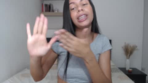 Lisa Santos online show from February 2025 02:48:01 PM