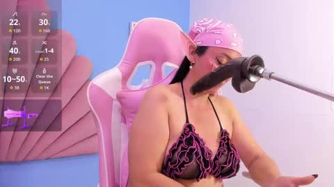 Snapshot of lisa_milf_ chatting on May 2026 03:23:02 AM Lisa online show from May 2026 03:23:02 AM