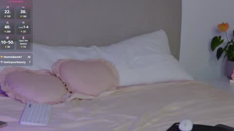 lisa_moons online show from December 2024 09:11:02 PM