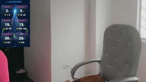 Lisa online show from November 2025 02:27:02 PM