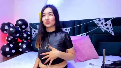 Snapshot of lisa_white_ chatting on June 2026 09:46:01 PM lisa white online show from June 2026 09:46:01 PM