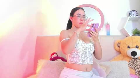 Lisa online show from March 2026 11:45:02 PM