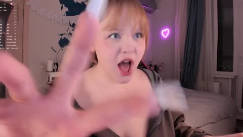 -Lisa- Help me to reach 100 thumbs up3 online show from December 2024 09:42:02 PM