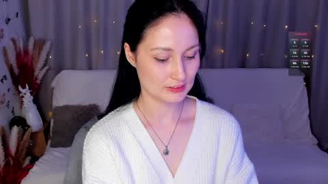 Lisa Moore online show from January 2025 01:22:01 PM