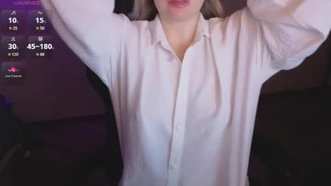 Snapshot of lisenok26 chatting on April 2026 11:49:02 AM Anna online show from April 2026 11:49:02 AM