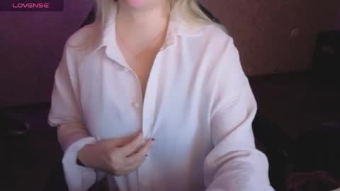Snapshot of lisenok26 chatting on May 2026 07:54:02 PM Anna online show from May 2026 07:54:02 PM