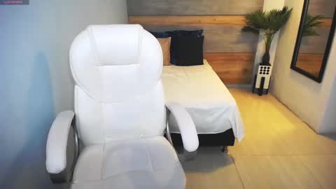 Liseth Fox online show from February 2025 01:35:01 AM