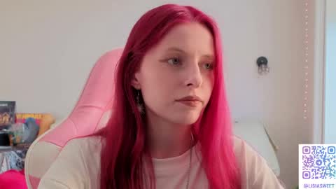 Snapshot of lisiasweet chatting on June 2026 12:39:01 PM Lika online show from June 2026 12:39:01 PM