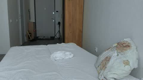 Snapshot of lissa_alfie chatting on December 2024 11:40:01 PM Alfie online show from December 2024 11:40:01 PM