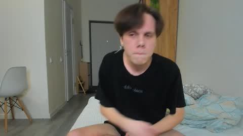 Snapshot of lissa_alfie chatting on December 2024 11:28:01 AM Alfie online show from December 2024 11:28:01 AM