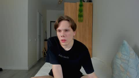 Snapshot of lissa_alfie chatting on December 2024 02:46:02 AM Alfie online show from December 2024 02:46:02 AM