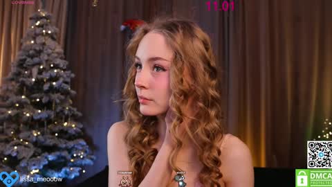 Snapshot of lissa_meooow chatting on January 2025 03:39:01 AM your Liza again. Next stream Dec. 1 at 2 or 3 GMT online show from January 2025 03:39:01 AM