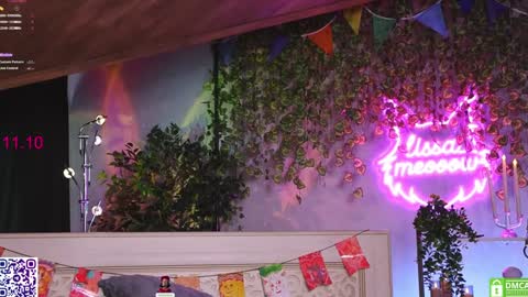 Snapshot of lissa_meooow chatting on October 2025 05:50:02 AM your Liza again. Next stream Dec. 1 at 2 or 3 GMT online show from October 2025 05:50:02 AM