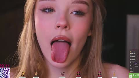 your Liza again. Next stream Dec. 1  at 2 or 3  GMT online show from November 2025 05:54:01 AM