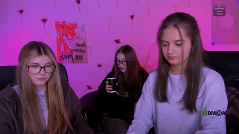 lissa_night online show from April 2026 06:56:01 PM