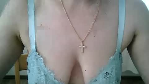 Lissa online show from January 2025 12:11:02 PM