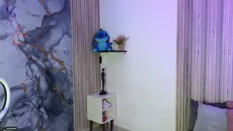 ss  online show from December 2025 08:16:02 PM