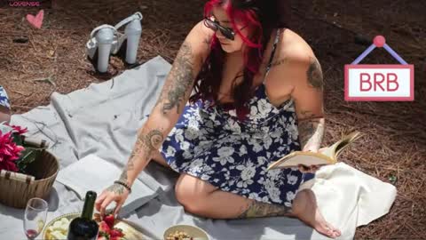 Snapshot of lissy_addams chatting on May 2026 12:54:02 PM Lissy online show from May 2026 12:54:02 PM