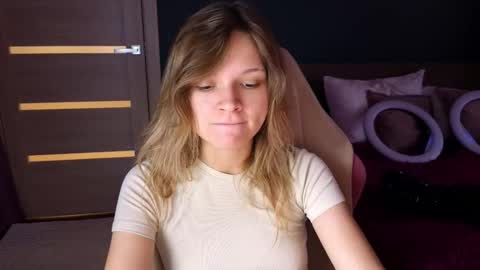 Lena online show from September 2025 08:18:01 AM